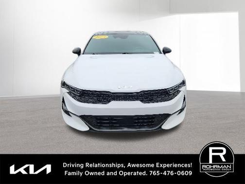 Glacial White Pearl 2024 Kia K5 GT-Line