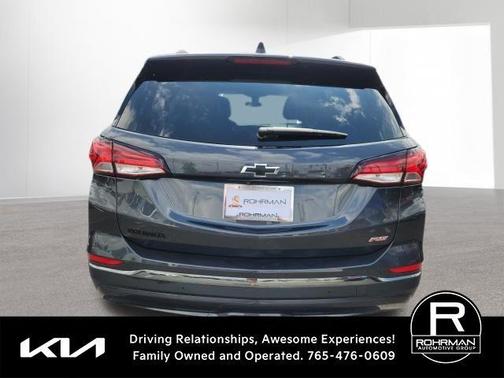 Gray 2023 Chevrolet Equinox RS
