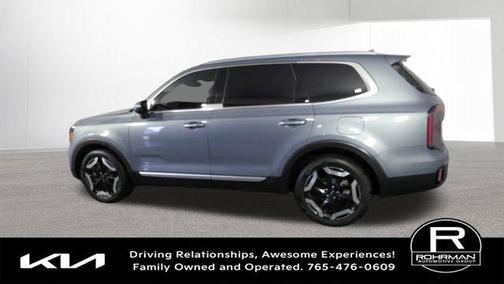Everlasting Silver 2025 Kia Telluride EX