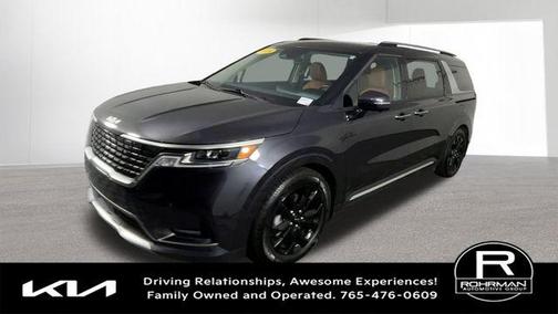 2024 Kia Carnival SX