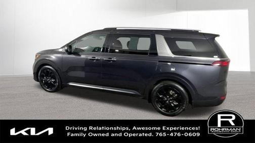 2024 Kia Carnival SX