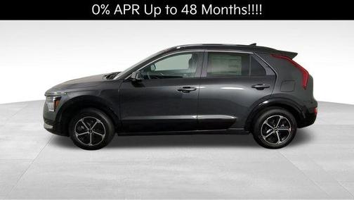 2025 Kia Niro SX