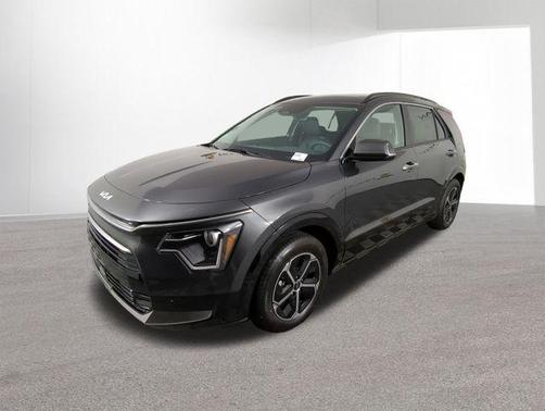 2025 Kia Niro SX