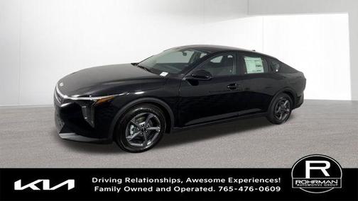 Aurora Black Pearl 2026 Kia K4 LXS