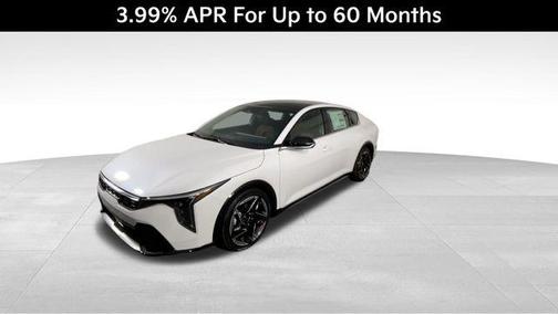 Snow White Pearl 2026 Kia K4 GT-LINE