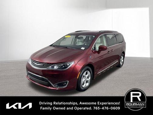2018 Chrysler Pacifica Hybrid Touring L