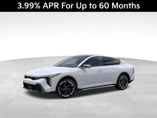 Snow White Pearl 2026 Kia K4 GT-LINE