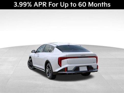 Snow White Pearl 2026 Kia K4 GT-LINE