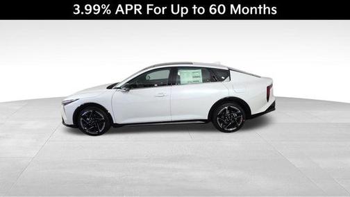 Snow White Pearl 2026 Kia K4 GT-LINE