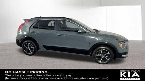 2025 Kia Niro SX