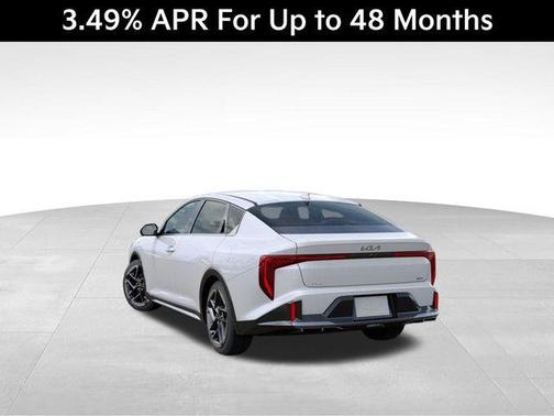 Snow White Pearl 2026 Kia K4 GT-LINE