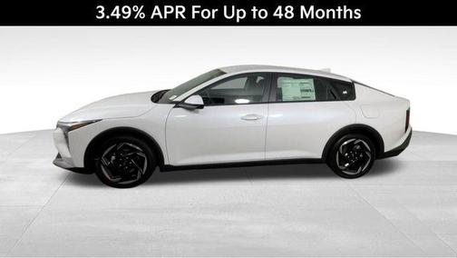 Snow White Pearl 2026 Kia K4 EX