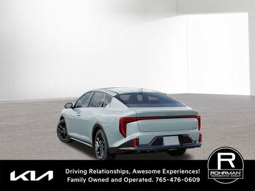 2025 Kia K4 GT-Line Turbo