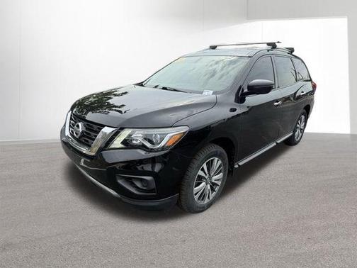 2019 Nissan Pathfinder S