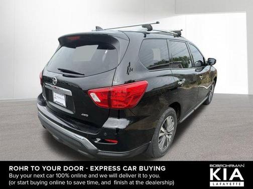 2019 Nissan Pathfinder S