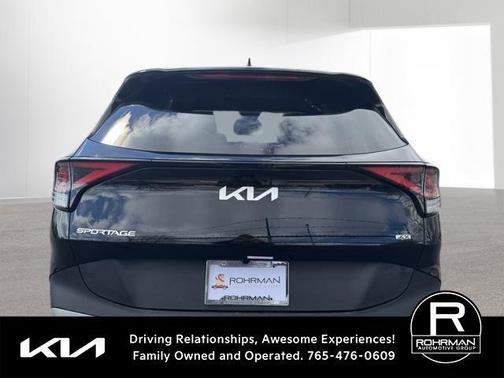 2024 Kia Sportage EX
