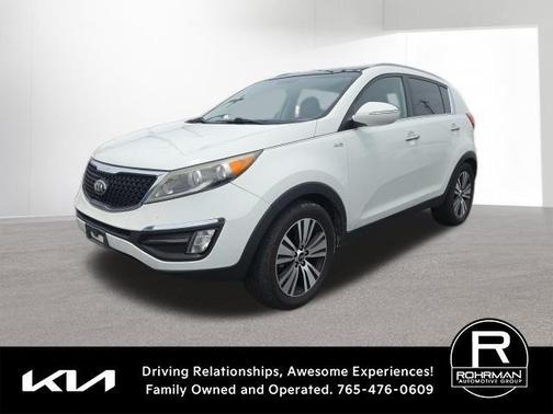 Clear White 2016 Kia Sportage EX