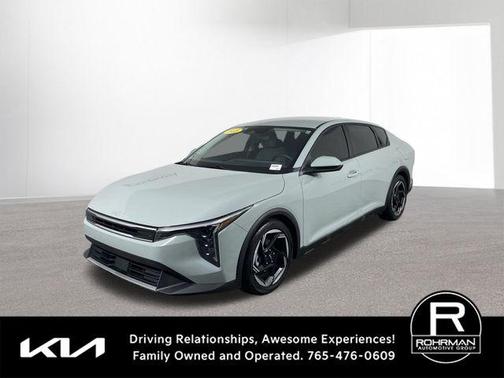 2025 Kia K4 EX