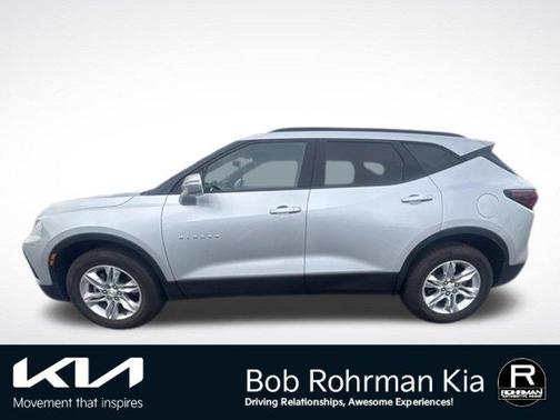 Silver Ice Metallic 2019 Chevrolet Blazer Base