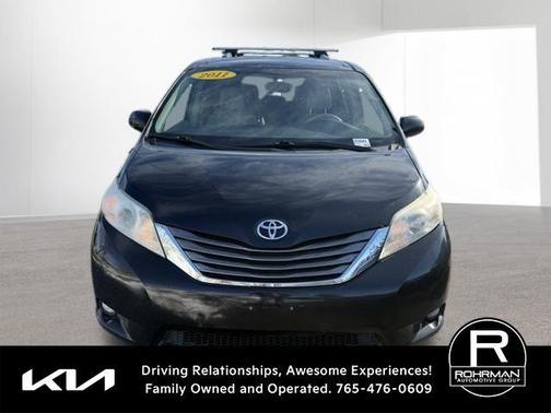 2011 Toyota Sienna XLE
