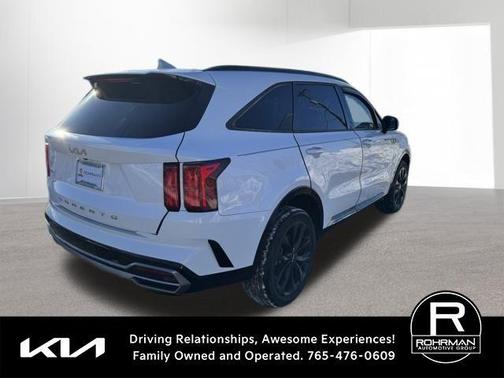 2022 Kia Sorento SX