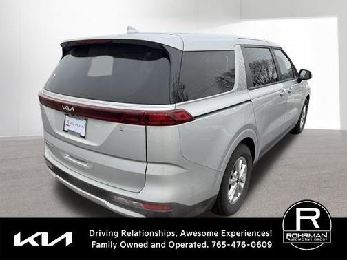 2022 Kia Carnival LXS