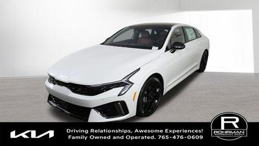 Snow White Pearl 2026 Kia K5 GT-Line