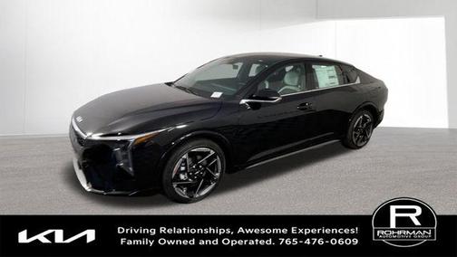 Aurora Black Pearl 2026 Kia K4 GT-Line