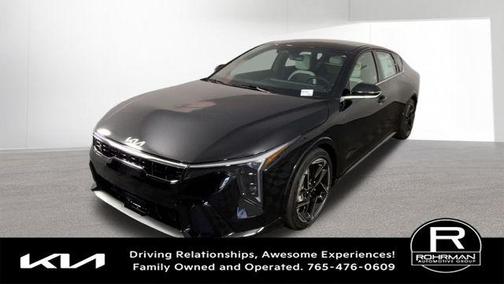 Aurora Black Pearl 2026 Kia K4 GT-Line