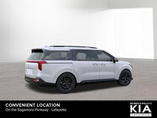2025 Kia Carnival SX