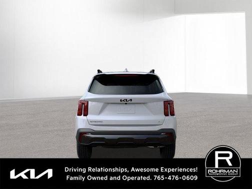 Glacial White Pearl 2026 Kia Sorento X-Line SX