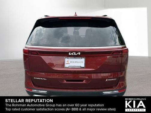 2024 Kia Carnival SX