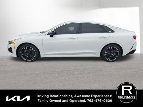 Glacial White Pearl 2024 Kia K5 GT-Line