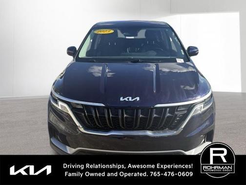 2023 Kia Carnival LX
