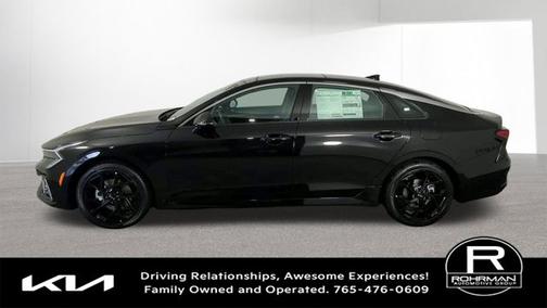 Aurora Black Pearl 2026 Kia K5 GT-Line