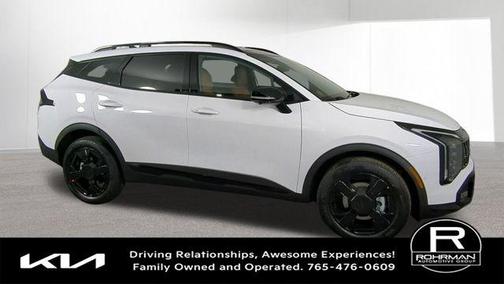 Glacial White Pearl 2026 Kia Sportage X-Line