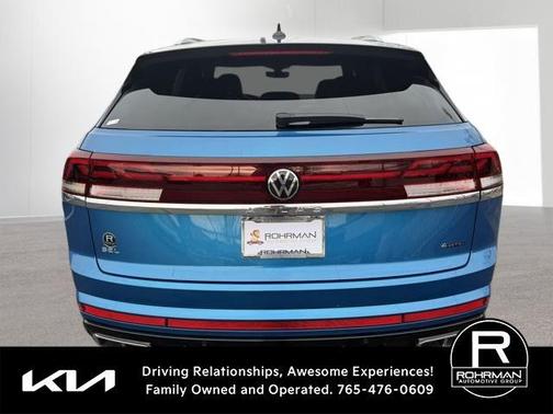 2024 Volkswagen Atlas Cross Sport 2.0T SEL R-Line