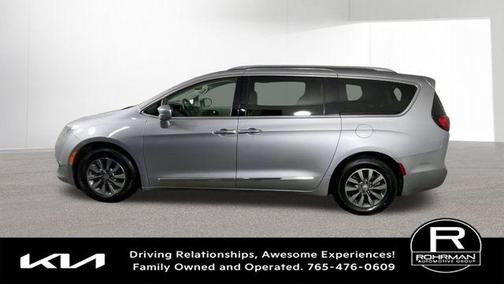 2019 Chrysler Pacifica Touring-L Plus