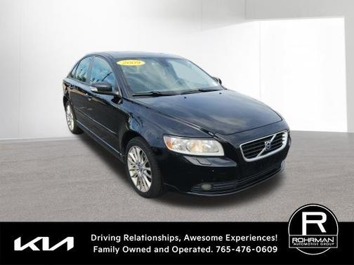 Black 2009 Volvo S40 2.4i