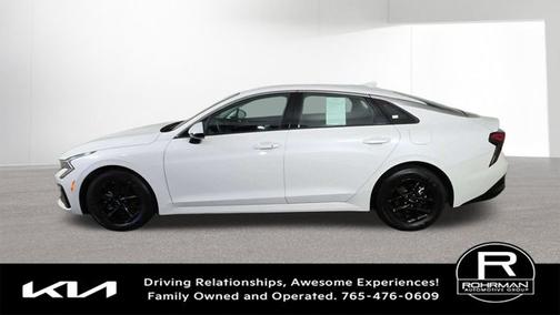 Snow White Pearl 2026 Kia K5 LXS