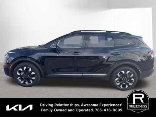 Ebony Black 2024 Kia Sportage X-Line