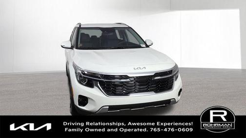 Snow White Pearl 2026 Kia Seltos EX