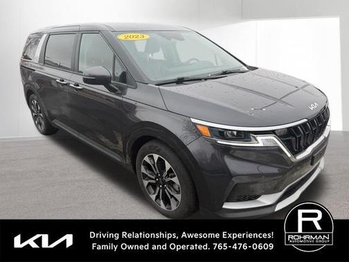 2023 Kia Carnival EX