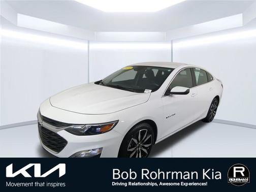 Summit White 2024 Chevrolet Malibu RS