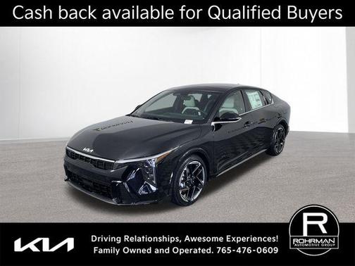 Aurora Black Pearl 2026 Kia K4 GT-LINE