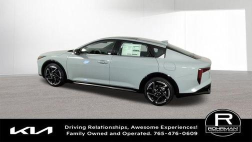 2025 Kia K4 GT-Line