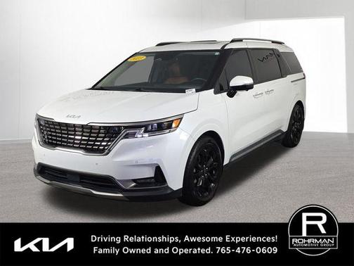 Snow White Pearl 2023 Kia Carnival SX Prestige
