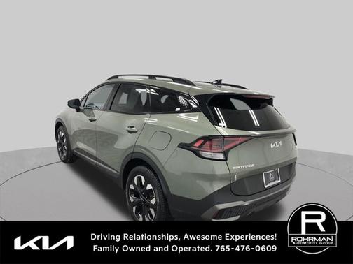 Jungle Green 2023 Kia Sportage X-Line