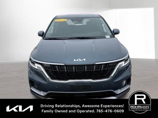 2024 Kia Carnival EX