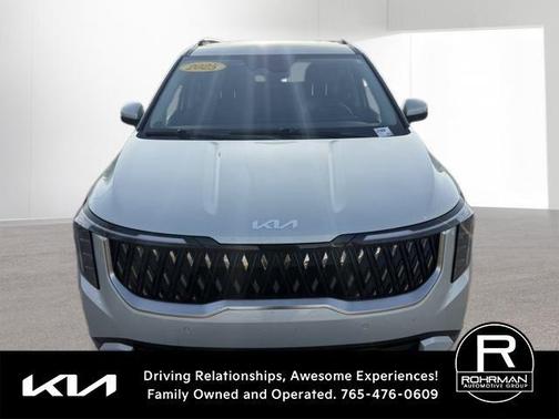 2025 Kia Carnival EX